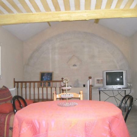 Maison De Ville Aux Couleurs Provencales. Villa Carpentras ภายนอก รูปภาพ
